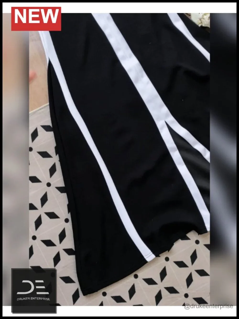 Sleeveless V Neck Color Block Midi Dress with Slit